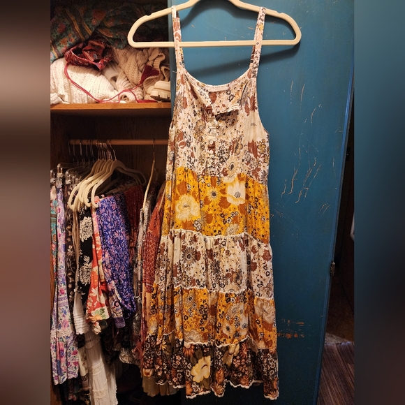 $150-Desert Daisy strappy - Picture 2 of 7